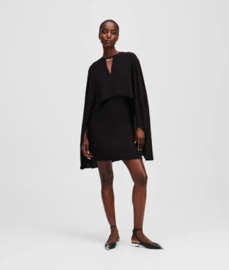 KURZES CAPE-KLEID KURZES CAPE-KLEID