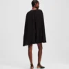KURZES CAPE-KLEID
