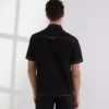 KURZÄRMELIGES HEMD MIT KONTRASTSTICHEN KURZÄRMELIGES HEMD MIT KONTRASTSTICHEN
