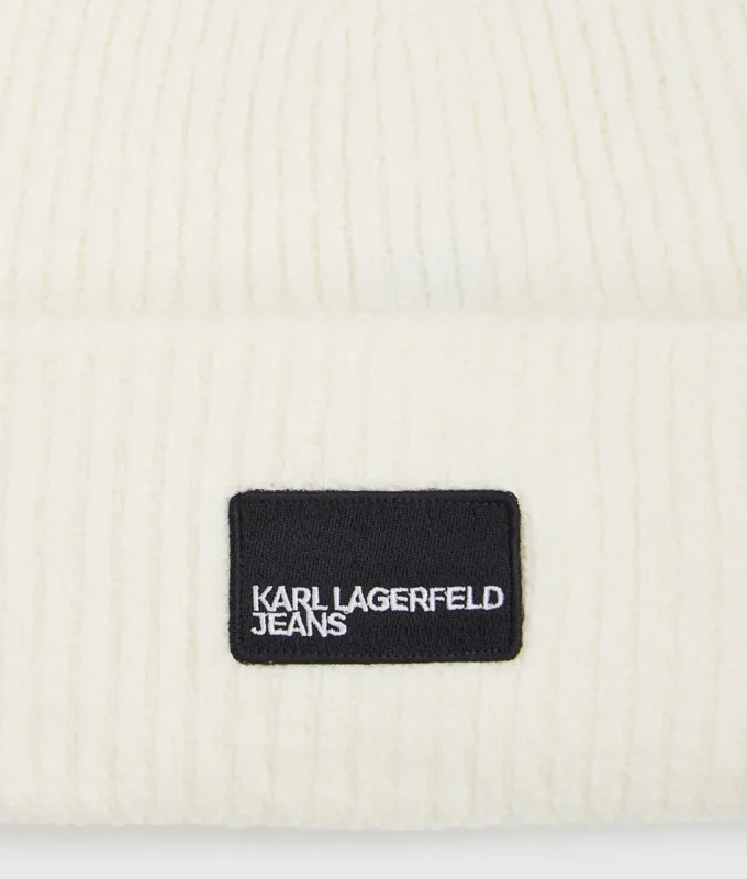 Lange Mütze mit Logo-Patch