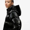 Lange Pufferjacke mit Perlmuttglanz