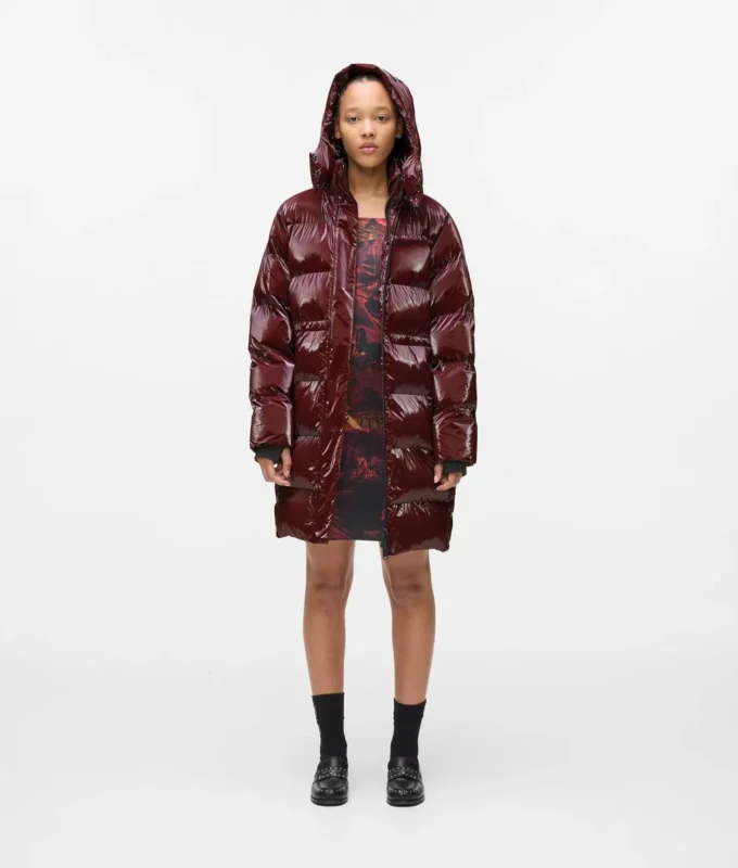 Lange Pufferjacke mit Perlmuttglanz