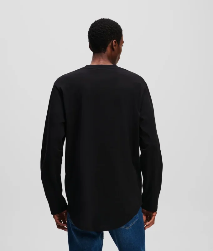 LANGÄRMELIGES T-SHIRT