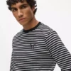 Langärmliges T-Shirt