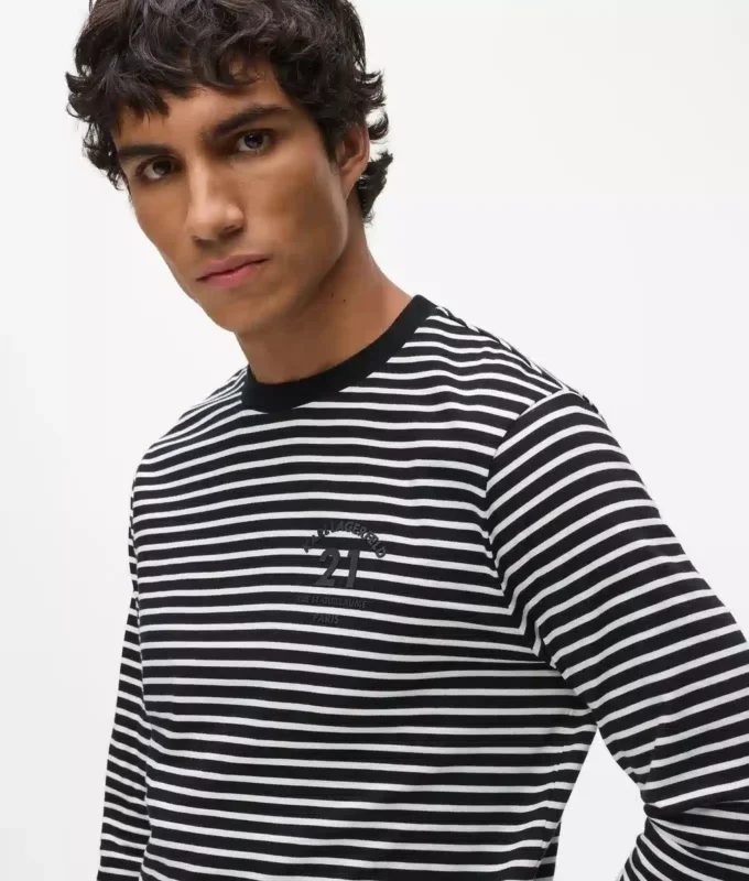 Langärmliges T-Shirt