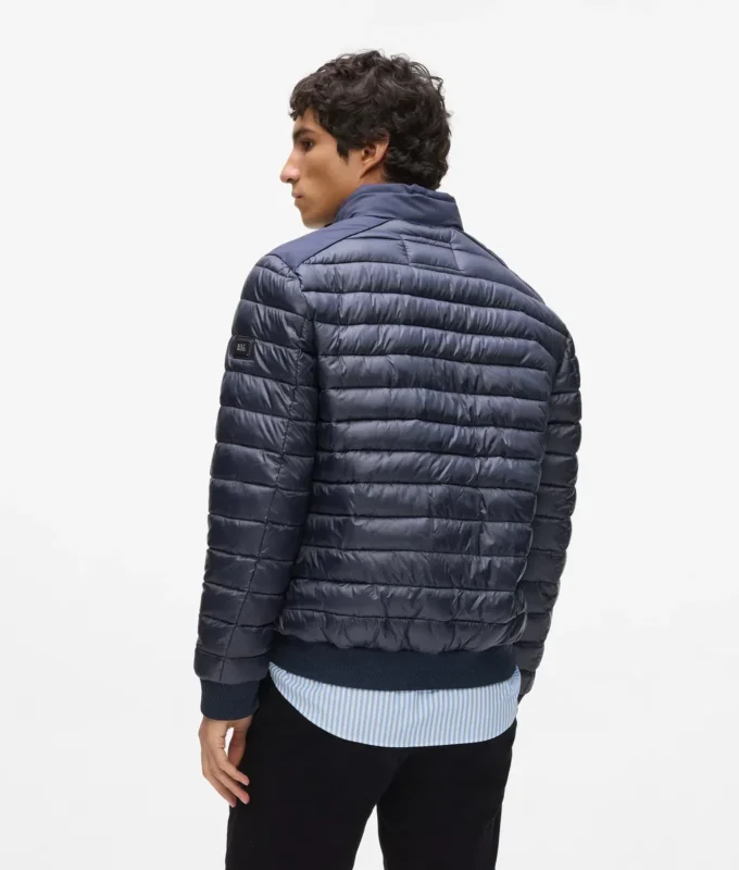 Leichte Daunenjacke Leichte Daunenjacke
