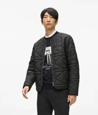 Leichte, packbare Jacke