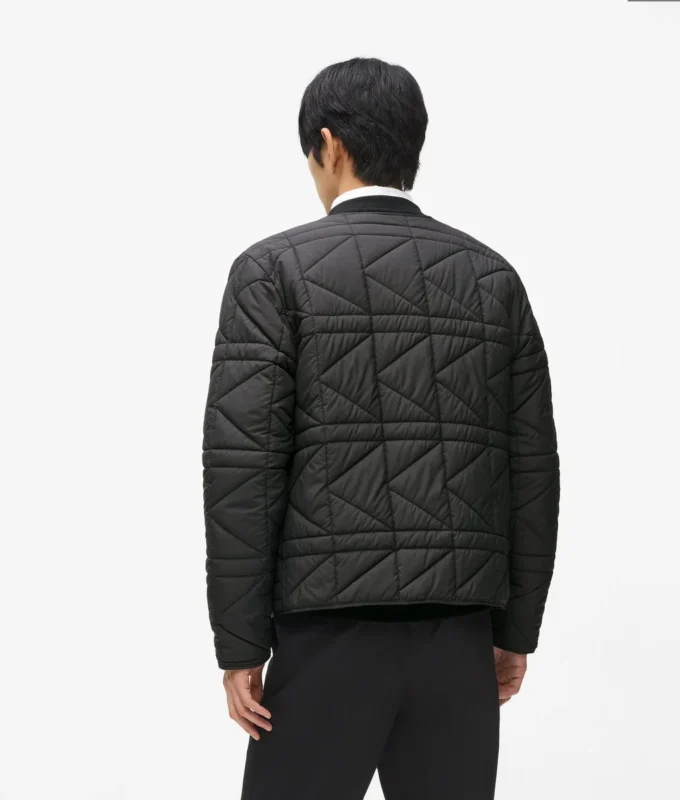 Leichte, packbare Jacke Leichte, packbare Jacke