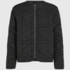 Leichte, packbare Jacke Leichte, packbare Jacke