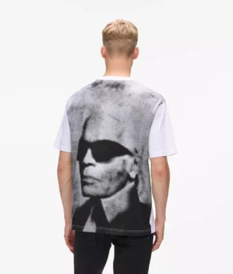 Locker geschnittenes T-Shirt mit Karl-Print