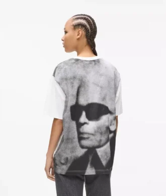 Locker geschnittenes T-Shirt mit Karl-Print