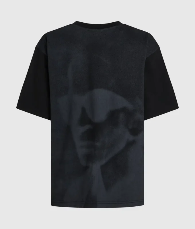 Locker geschnittenes T-Shirt mit Karl-Print