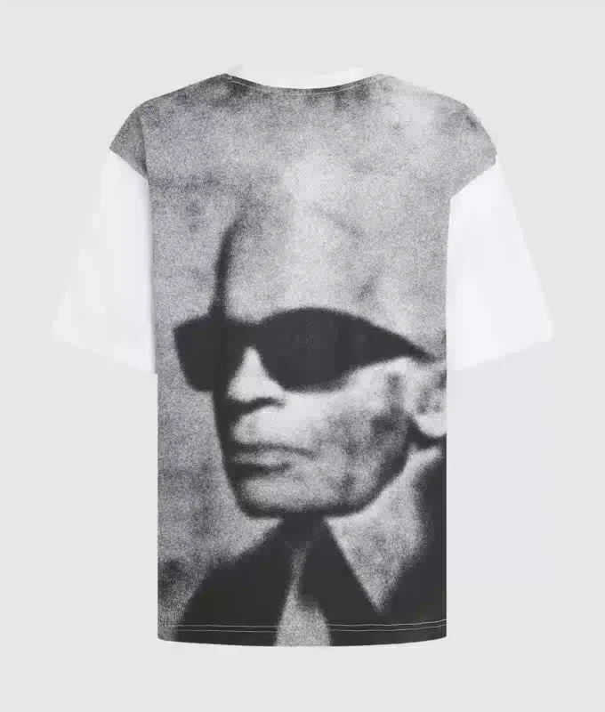 Locker geschnittenes T-Shirt mit Karl-Print