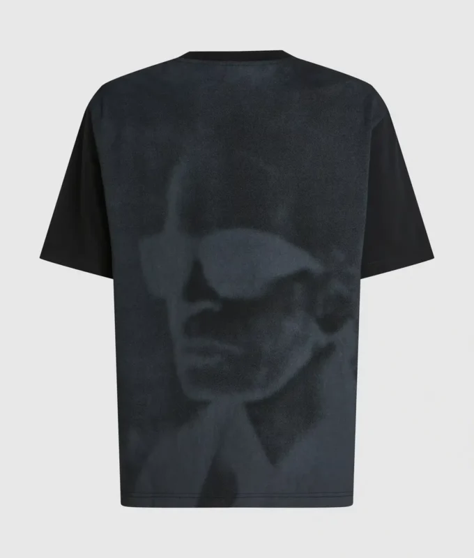 Locker geschnittenes T-Shirt mit Karl-Print