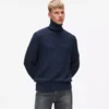 Lockerer Rollkragenpullover Lockerer Rollkragenpullover