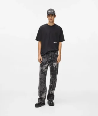 Lässige Jeans mit Paint-Effekt