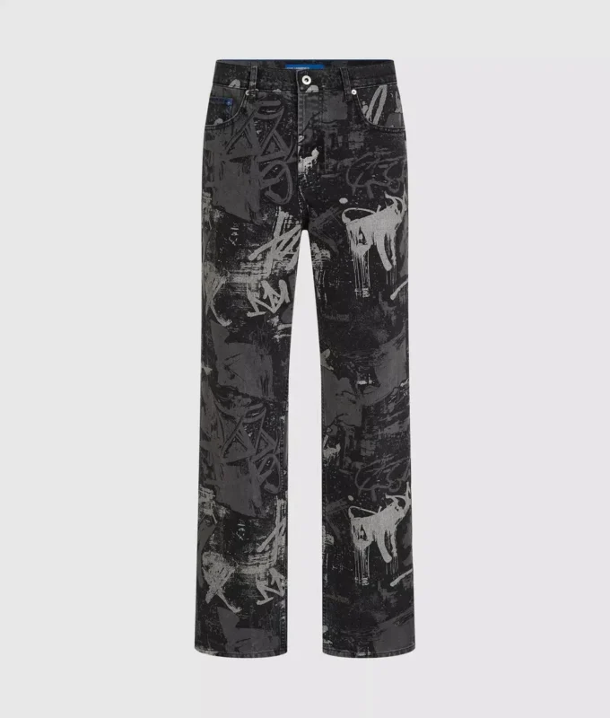 Lässige Jeans mit Paint-Effekt Lässige Jeans mit Paint-Effekt