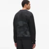 Lässiges Sweatshirt mit Karl-Print Lässiges Sweatshirt mit Karl-Print