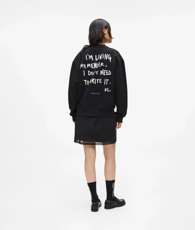 Lässiges Sweatshirt mit Karl-Zitat Lässiges Sweatshirt mit Karl-Zitat