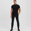 MAßGESCHNEIDERTE HOSE MAßGESCHNEIDERTE HOSE