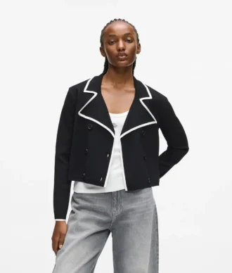 Maßgeschneiderte Strickjacke