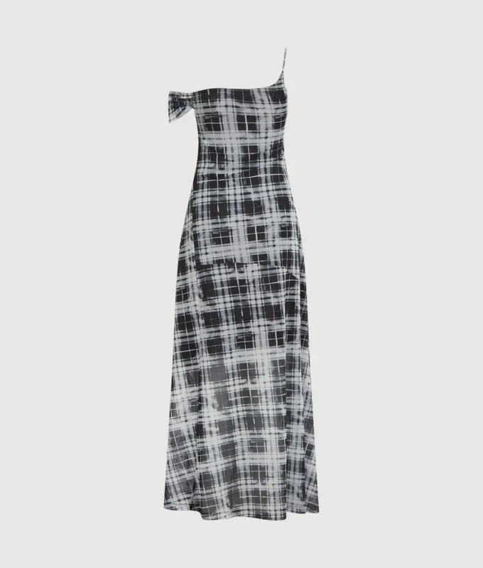 Maxikleid aus kariertem Mesh Maxikleid aus kariertem Mesh
