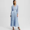 MAXIKLEID MIT PLISSEES MAXIKLEID MIT PLISSEES
