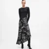 Midi-Kleid mit Paris-Skizzen Midi-Kleid mit Paris-Skizzen