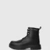 Miles-Stiefel Miles-Stiefel