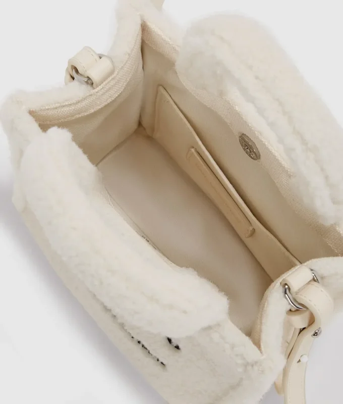 Mini-Tasche aus Lammfellimitat von Rue St-Guillaume