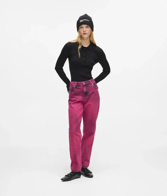 Mom-Jeans mit Sprühfarbe Mom-Jeans mit Sprühfarbe