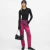 Mom-Jeans mit Sprühfarbe Mom-Jeans mit Sprühfarbe