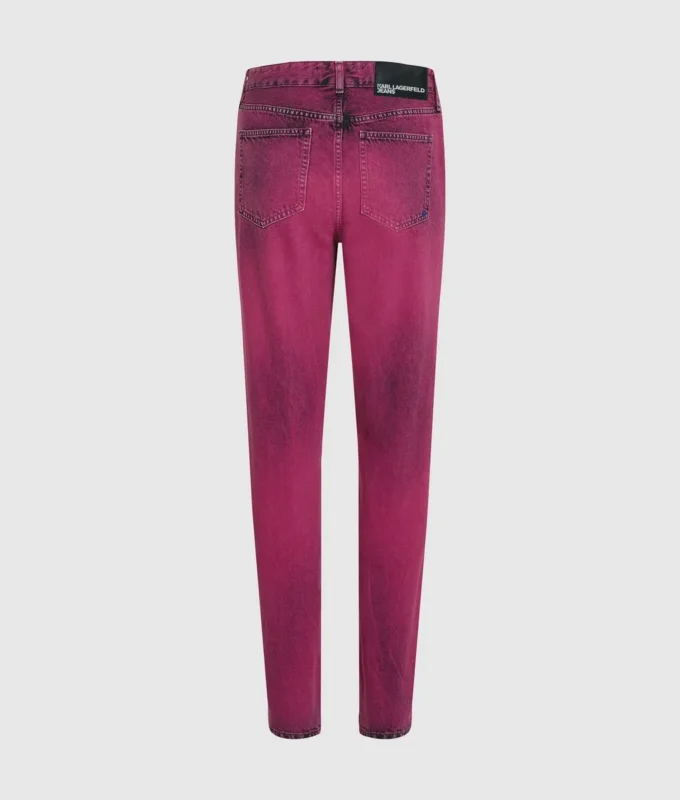 Mom-Jeans mit Sprühfarbe Mom-Jeans mit Sprühfarbe