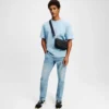MONOGRAMM-T-SHIRT MIT KAROMUSTER
