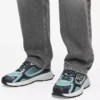 Orion Sneakers mit seitlicher Überlagerung Orion Sneakers mit seitlicher Überlagerung