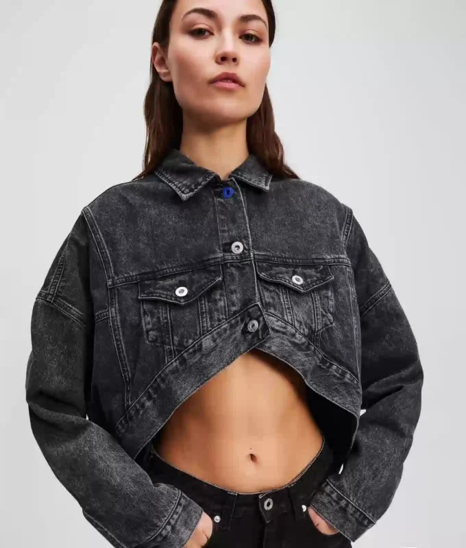 OVERSIZED CROPPED DENIM JACKET OVERSIZED CROPPED DENIM JACKET