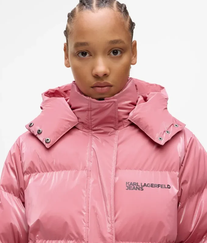 Perlmuttfarbene Pufferjacke Perlmuttfarbene Pufferjacke