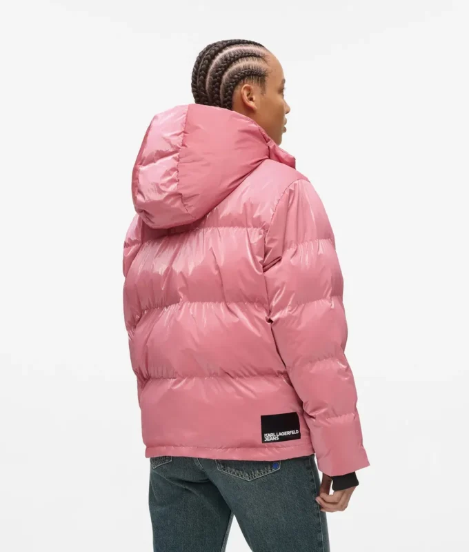Perlmuttfarbene Pufferjacke Perlmuttfarbene Pufferjacke
