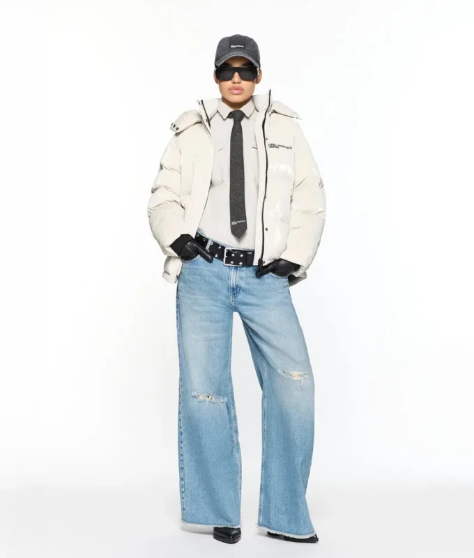 Perlmuttfarbene Pufferjacke Perlmuttfarbene Pufferjacke