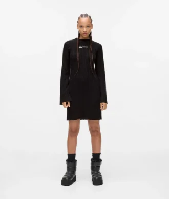 Plissiertes Strickkleid