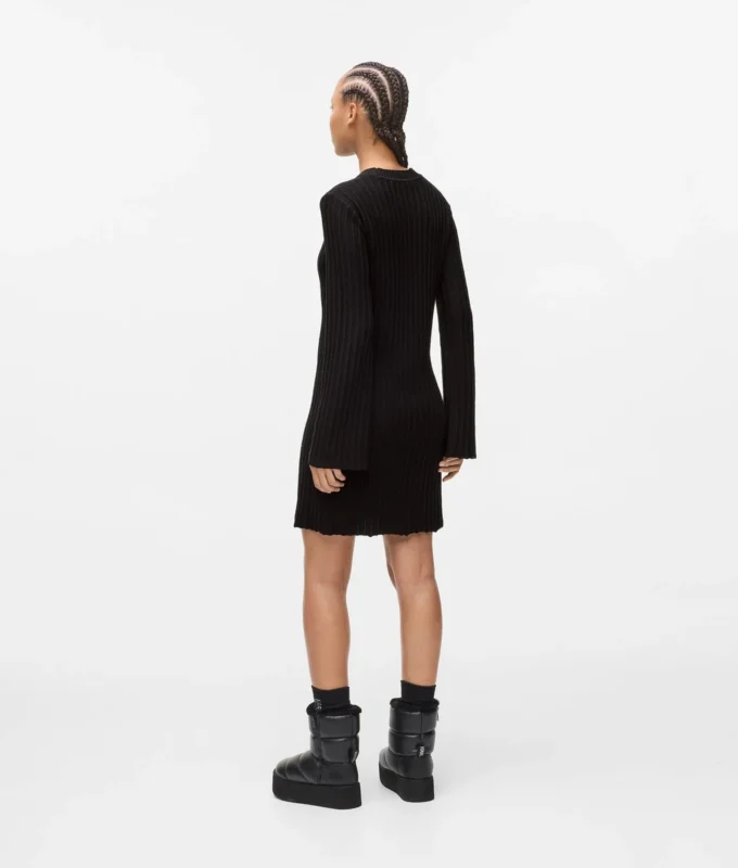 Plissiertes Strickkleid Plissiertes Strickkleid