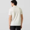 Polohemd mit Monogramm-Ansteckpin