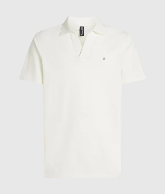 Polohemd mit Monogramm-Ansteckpin