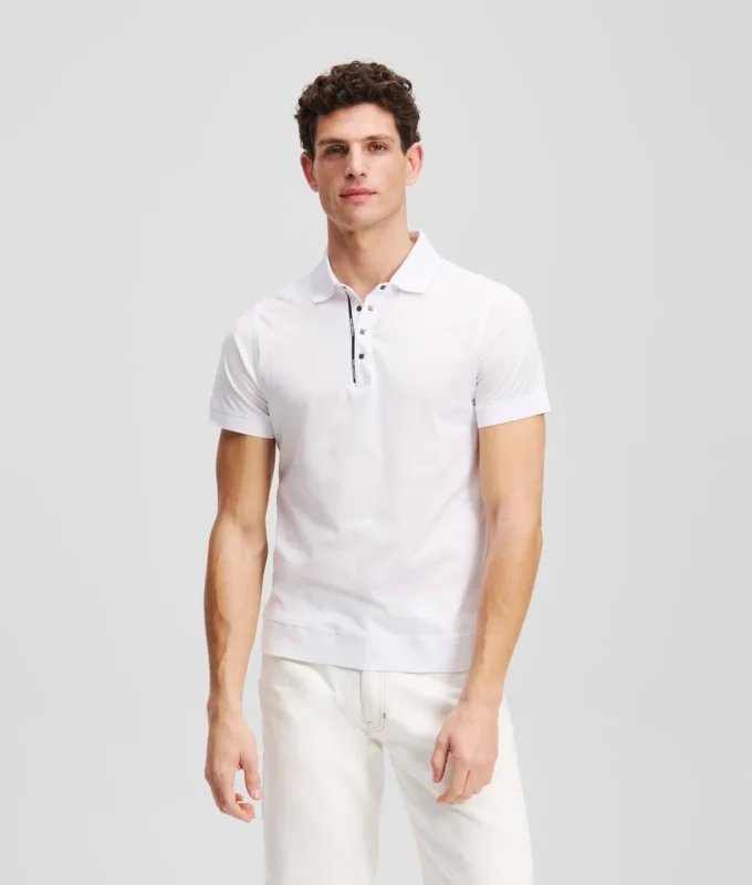POLOSHIRT MIT DRUCKKNÖPFEN
