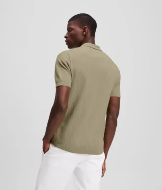 POLOSHIRT MIT REISSVERSCHLUSS POLOSHIRT MIT REISSVERSCHLUSS