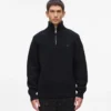 Pullover mit halbem Reißverschluss und Rollkragen Pullover mit halbem Reißverschluss und Rollkragen