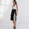 ROCK MIT PLISSEEDETAILS ROCK MIT PLISSEEDETAILS