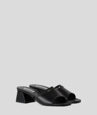 SANDALEN MIT AUSGESCHNITTENEM ABSATZ