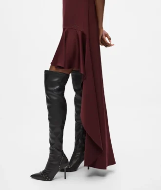 Satin-Kleid mit offenem Rücken Satin-Kleid mit offenem Rücken