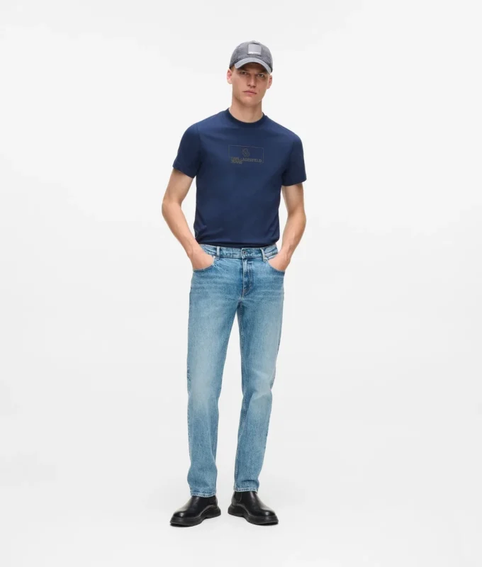 Schmal geschnittenes Logo-T-Shirt